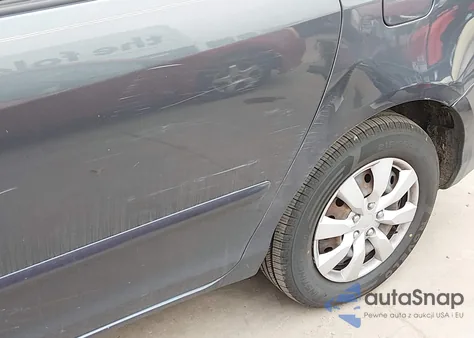 2010 Toyota Sienna Le из США, поврежденный, VIN 5TDKK4CC2AS337865